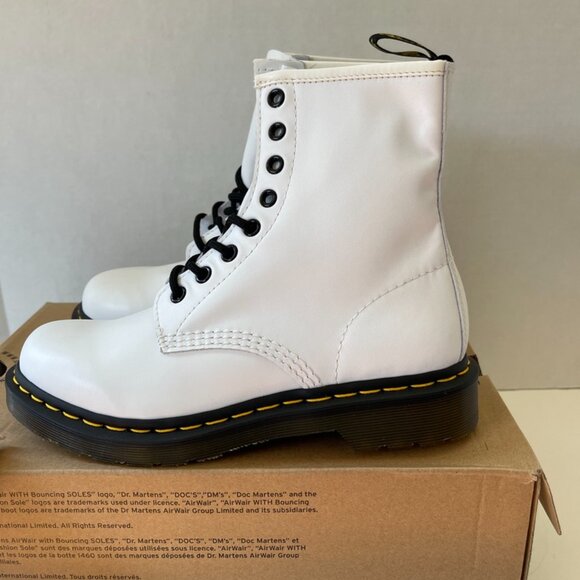 NIB Dr. Martens 1460 White Women's Patent Leather Lace Up Boots - Picture 2 of 4